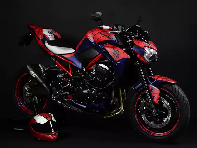 Kawasaki Z900 Spiderman